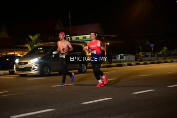 Runner Photo 3494796