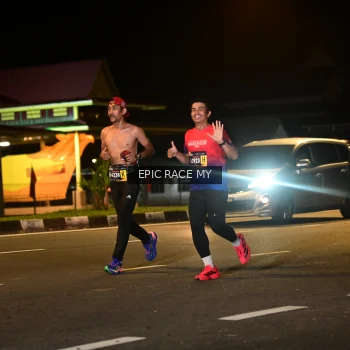 Runner Photo 3494799