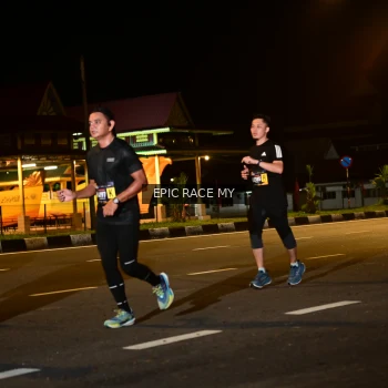 Runner Photo 3494817