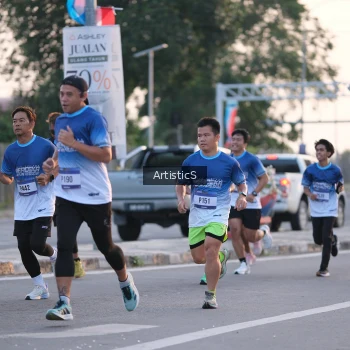 Runner Photo 3494887