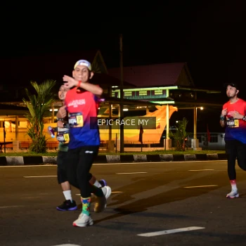 Runner Photo 3494916