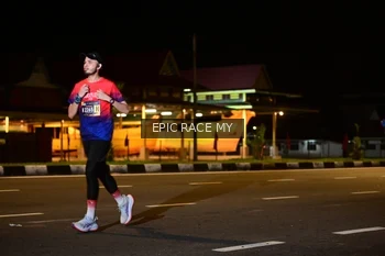 Runner Photo 3494923