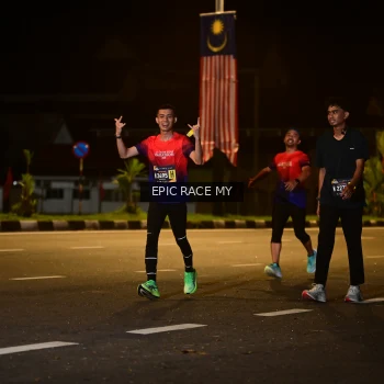 Runner Photo 3494975