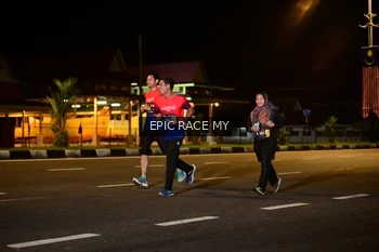 Runner Photo 3495022