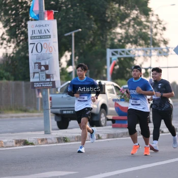 Runner Photo 3495077