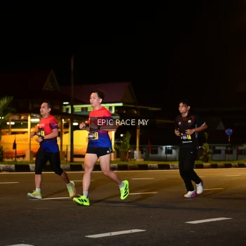 Runner Photo 3495117