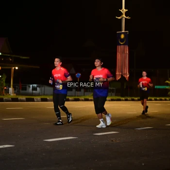 Runner Photo 3495125