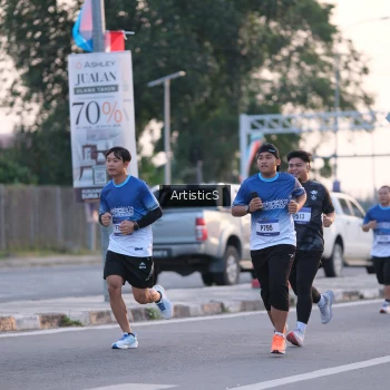 Runner Photo 3495136