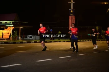Runner Photo 3495141