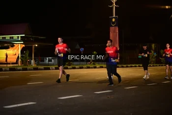 Runner Photo 3495159