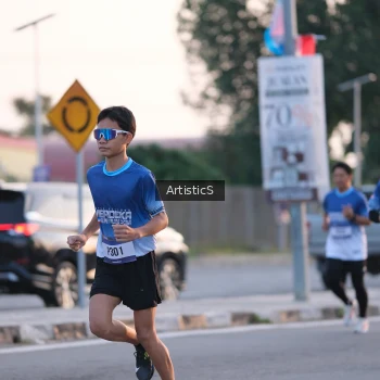Runner Photo 3495197