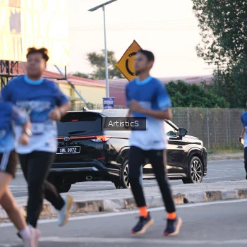 Runner Photo 3495279