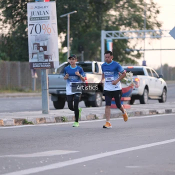 Runner Photo 3495562