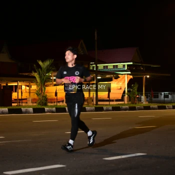 Runner Photo 3495571
