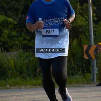 Runner Photo 3495599