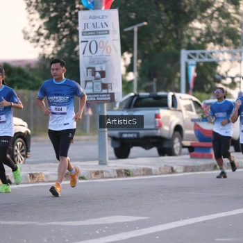Runner Photo 3495613