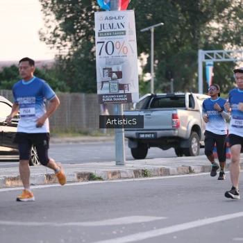 Runner Photo 3495663