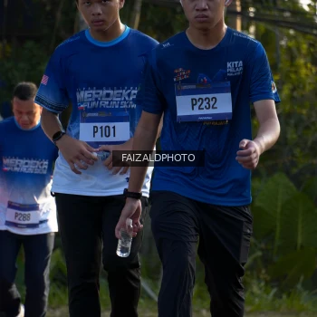 Runner Photo 3495674