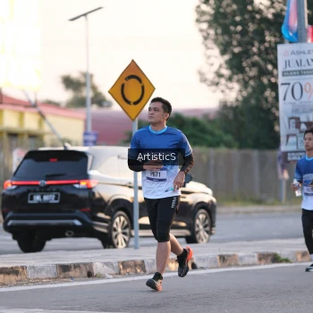 Runner Photo 3495708