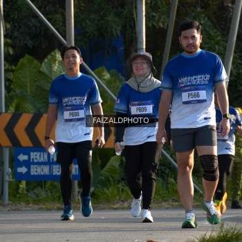 Runner Photo 3495710