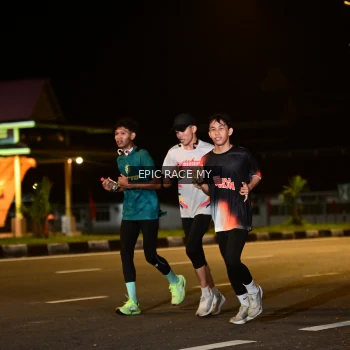 Runner Photo 3495736