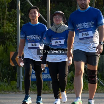 Runner Photo 3495738