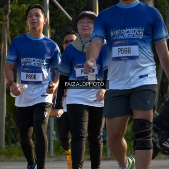 Runner Photo 3495748