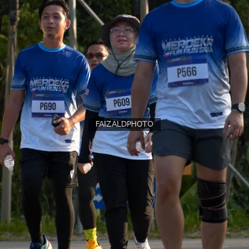 Runner Photo 3495752