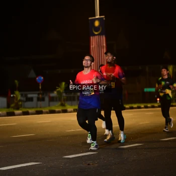 Runner Photo 3495758