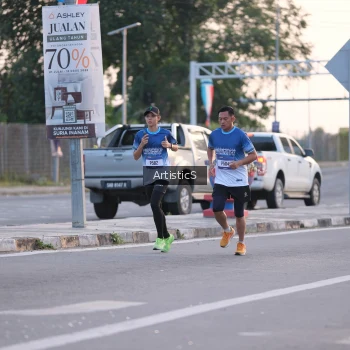 Runner Photo 3495791