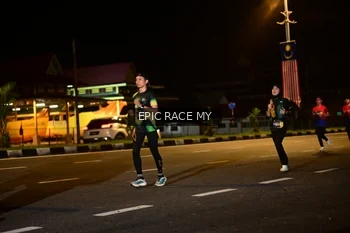 Runner Photo 3495806