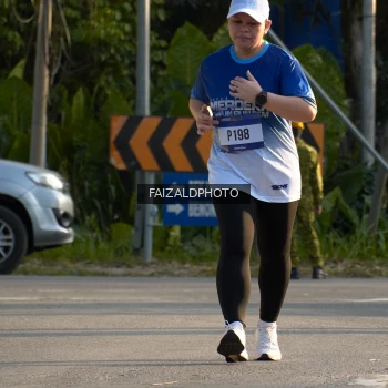 Runner Photo 3495834