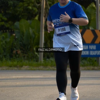 Runner Photo 3495844