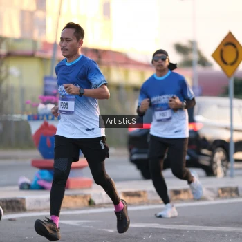 Runner Photo 3495919
