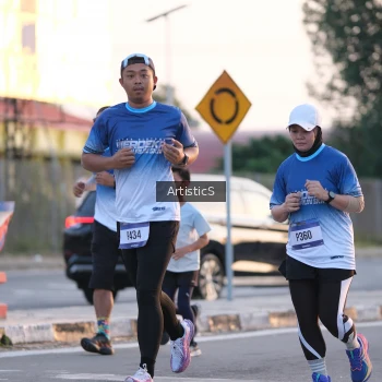 Runner Photo 3495923