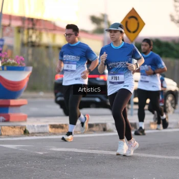 Runner Photo 3495977
