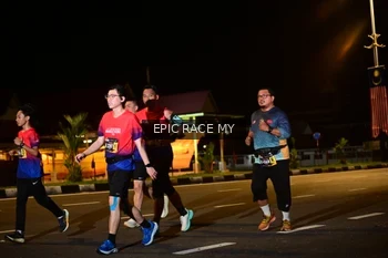 Runner Photo 3495978