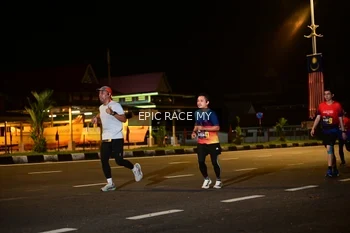 Runner Photo 3495985