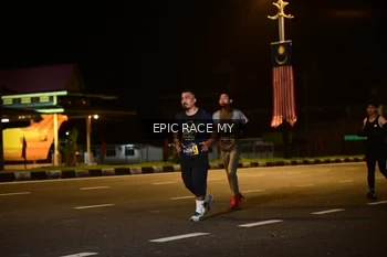 Runner Photo 3496015