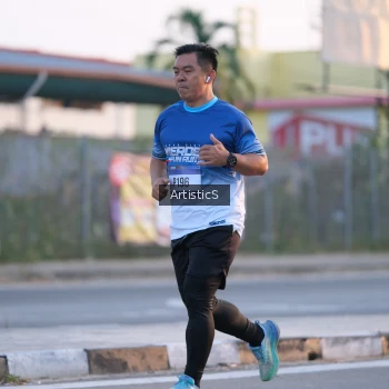 Runner Photo 3496051
