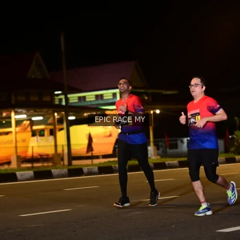 Runner Photo 3496085