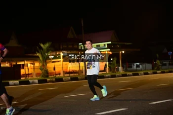 Runner Photo 3496090