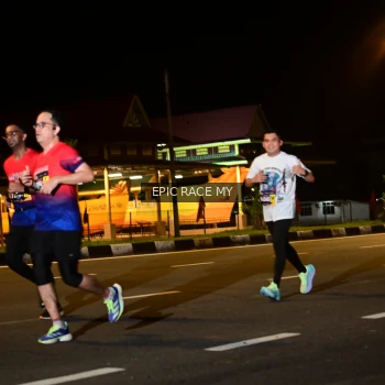 Runner Photo 3496093