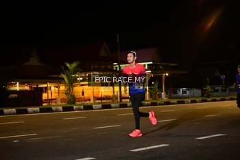 Runner Photo 3496110