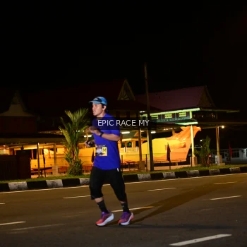 Runner Photo 3496112