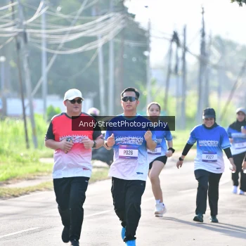 Runner Photo 3496139