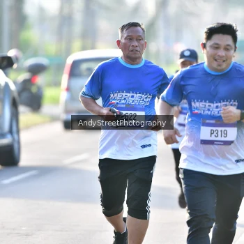 Runner Photo 3496159