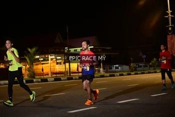 Runner Photo 3496210