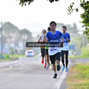 Runner Photo 3496215