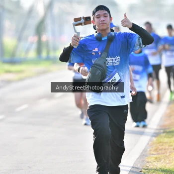 Runner Photo 3496216